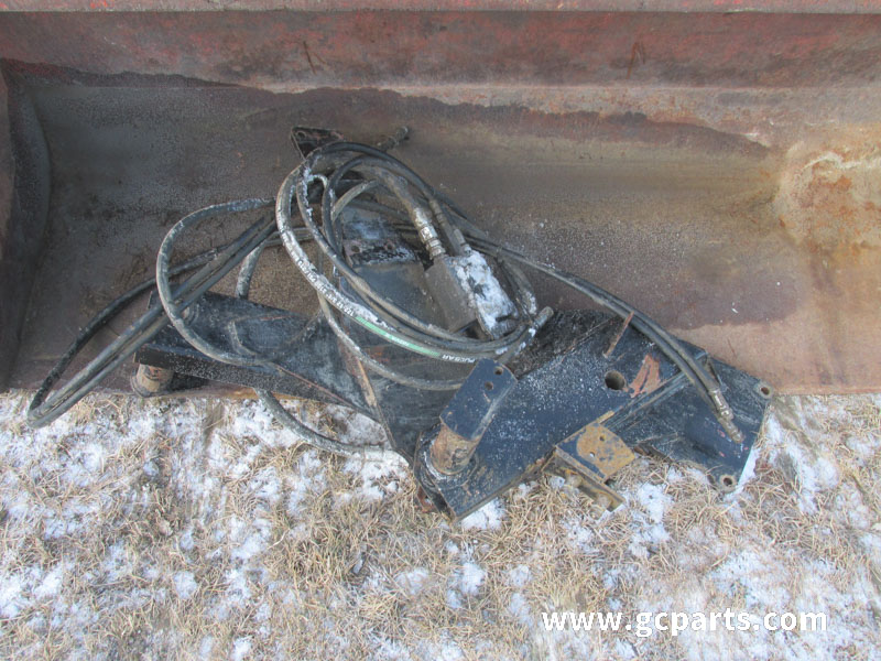 L300 LOADER 8FT BUCKET W/O GRAPPLE